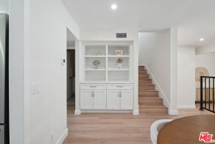 Condominium, 17109 Palisades cir, Pacific Palisades, CA 90272 - 8