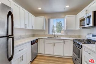 Residential Lease, 16070 W Sunset Blvd, Pacific Palisades, CA  Pacific Palisades, CA 90272