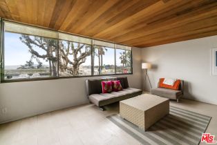 , 6209 Pacific ave, Playa Del Rey , CA 90293 - 5