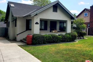 , 1710 Oakwood st, Pasadena, CA 91104 - 3