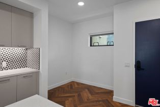 Apartment, 1250 Fairfax ave, West Hollywood , CA 90046 - 7