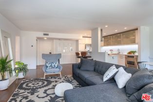 , 1203 Sweetzer ave, West Hollywood , CA 90069 - 3