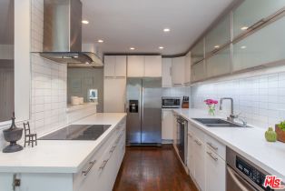 , 1203 Sweetzer ave, West Hollywood , CA 90069 - 6