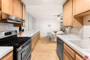Condominium, 1255 10th st, Santa Monica, CA 90401 - 4