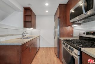 Residential Income, 11 19th ave, Venice, CA 90291 - 11