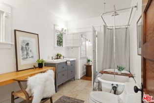 Residential Income, 919 Venezia ave, Venice, CA 90291 - 21