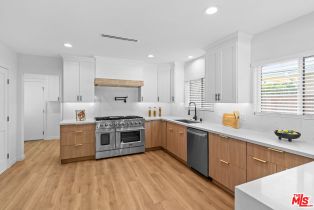 Single Family Residence, 16517 Hartsook st, Encino, CA 91436 - 7