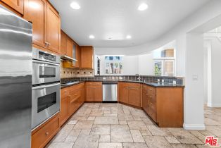 Condominium, 5831 Seawalk dr, Playa Vista, CA 90094 - 9