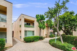 Condominium, 18307 Burbank blvd, Tarzana, CA 91356 - 22