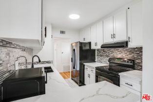 Condominium, 18307 Burbank blvd, Tarzana, CA 91356 - 4