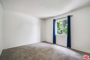 Condominium, 18307 Burbank blvd, Tarzana, CA 91356 - 15