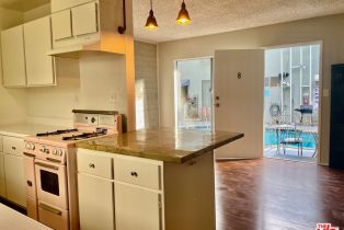 Apartment, 941 San Vicente blvd, West Hollywood , CA 90069 - 9