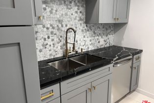 , 10787 Wilshire blvd, Westwood, CA 90024 - 4