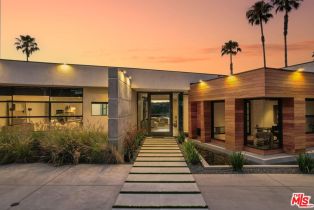 Single Family Residence, 455 Castle pl, Beverly Hills, CA 90210 - 3