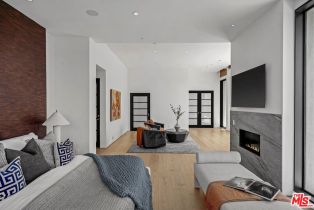 Single Family Residence, 455 Castle pl, Beverly Hills, CA 90210 - 30