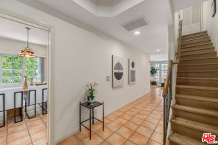 Condominium, 1663 Malcolm ave, Westwood, CA 90024 - 4