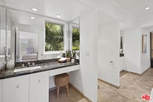 Single Family Residence, 1549 Lindacrest dr, Beverly Hills, CA 90210 - 21