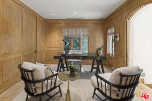 Single Family Residence, 1549 Lindacrest dr, Beverly Hills, CA 90210 - 9