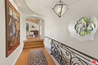 Single Family Residence, 1549 Lindacrest dr, Beverly Hills, CA 90210 - 11