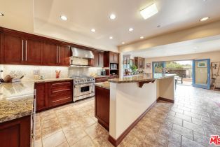 Single Family Residence, 10758 Molony rd, Culver City, CA 90230 - 5