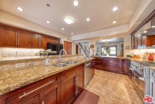 Single Family Residence, 10758 Molony rd, Culver City, CA 90230 - 7