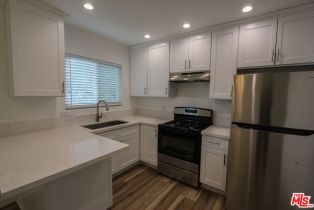 Apartment, 12942 Moorpark st, Studio City, CA 91604 - 11