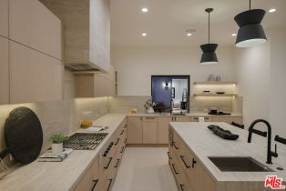 Single Family Residence, 2115 Walnut ave, Venice, CA 90291 - 15