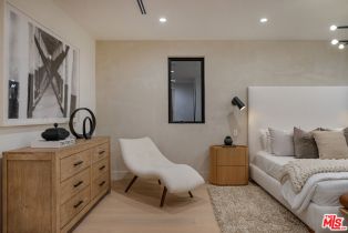 Single Family Residence, 2115 Walnut ave, Venice, CA 90291 - 24