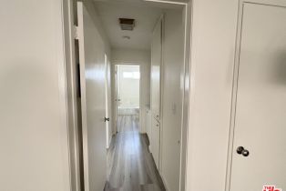 , 1009 Edinburgh ave, West Hollywood , CA 90046 - 7