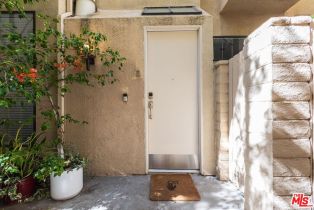 Condominium, 136 Clark dr, West Hollywood , CA 90048 - 4