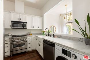 Condominium, 136 Clark dr, West Hollywood , CA 90048 - 11