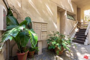 Condominium, 136 Clark dr, West Hollywood , CA 90048 - 3