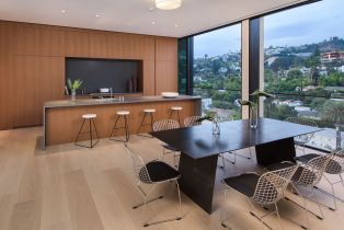 , 9040 Sunset blvd, West Hollywood , CA 90069 - 16