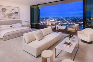 , 9040 Sunset blvd, West Hollywood , CA 90069 - 9