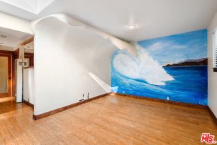 Single Family Residence, 667 Santa Clara ave, Venice, CA 90291 - 32