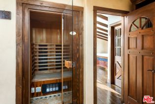 Single Family Residence, 667 Santa Clara ave, Venice, CA 90291 - 23