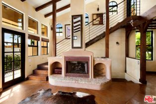 Single Family Residence, 667 Santa Clara ave, Venice, CA 90291 - 4