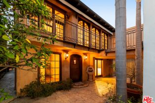 Single Family Residence, 667 Santa Clara Ave, Venice, CA  Venice, CA 90291