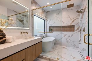 Single Family Residence, 5437 Noble ave, Sherman Oaks, CA 91411 - 21