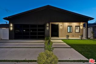 Single Family Residence, 5437 Noble ave, Sherman Oaks, CA 91411 - 4