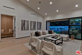 Single Family Residence, 5437 Noble ave, Sherman Oaks, CA 91411 - 18