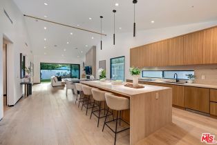 Single Family Residence, 5437 Noble ave, Sherman Oaks, CA 91411 - 12