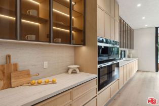 Single Family Residence, 14718 Otsego st, Sherman Oaks, CA 91403 - 13