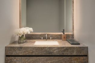 Condominium, 9200 Wilshire Blvd, Beverly Hills, CA 90212 - 13