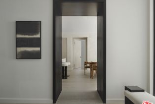 Condominium, 9200 Wilshire Blvd, Beverly Hills, CA 90212 - 2