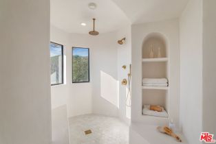 Single Family Residence, 16875 Calle De Sarah, Pacific Palisades, CA 90272 - 25