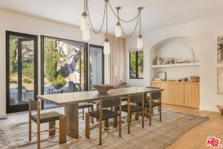 Single Family Residence, 16875 Calle De Sarah, Pacific Palisades, CA 90272 - 5