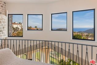 Single Family Residence, 16875 Calle De Sarah, Pacific Palisades, CA 90272 - 33