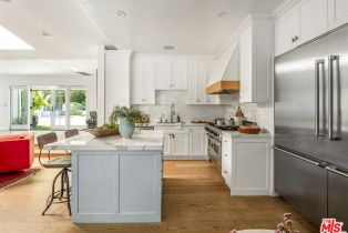 Single Family Residence, 2241 Betty ln, Beverly Hills, CA 90210 - 7