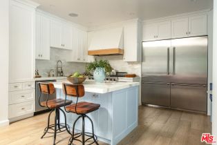 Single Family Residence, 2241 Betty ln, Beverly Hills, CA 90210 - 8